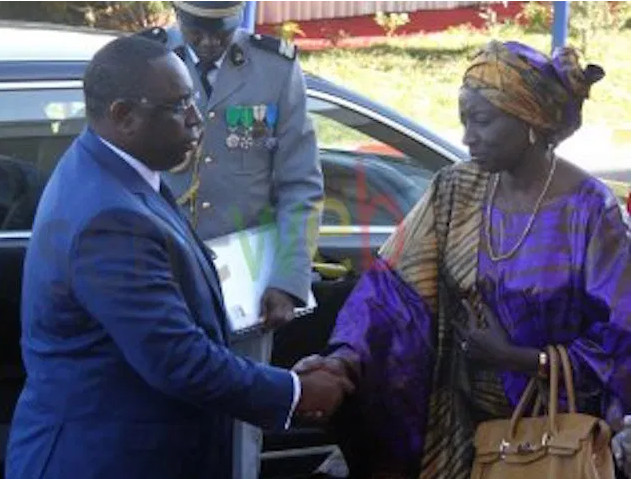 Après plusieurs mois de brouille – Macky retrouve une « ami » : L’ancien Pm reçu en tête à tête hier à Mermoz pendant près de 2 heures de temps.