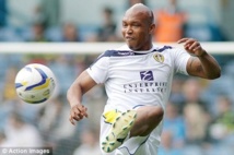 Leeds: Elhadji Diouf souffre d’une infection au tibia !