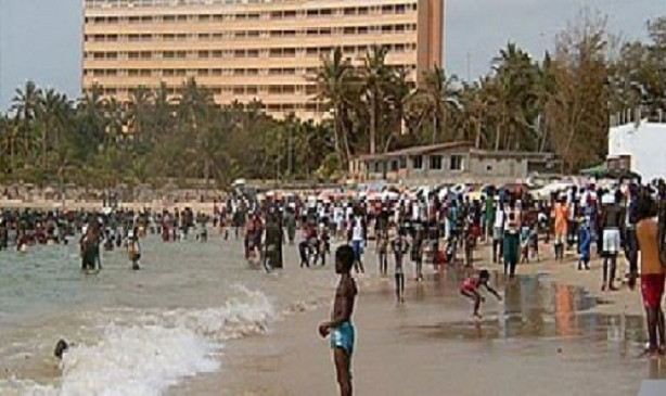 Arrivée de la canicule: Les plages, même celles interdites, prises d’assaut