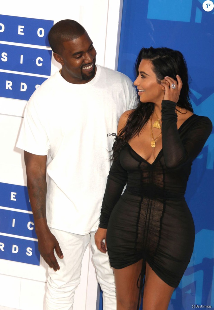 Kanye West : Il a déjà remplacé Kim Kardashian... par un top model !