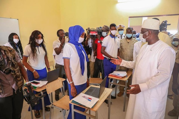 Aéro Lao: Le Président Macky Sall a inauguré le Centre départemental de Formation Technique et Professionnelle Aéro Lao: Le Président Macky Sall a inauguré le Centre départemental de Formation Technique et Professionnelle