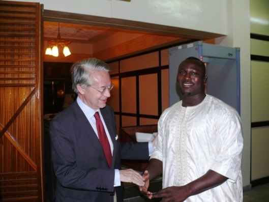 Visite de courtoisie du Sénateur-maire de Compiègne au Sénégal : Modou Lô étale la Téranga sénégalaise au Radisson Blu