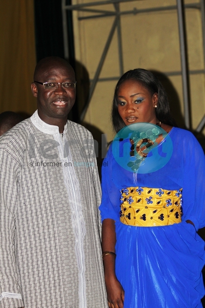 La ravissante Niatam Bâ avec le professeur Massamba Guèye