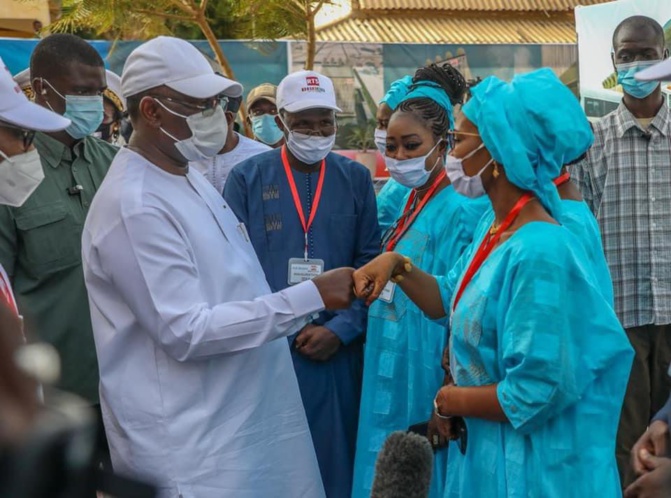 Matam: Macky Sall lance officiellement les activités de la nouvelle chaîne RTS 5 Matam: Macky Sall lance officiellement les activités de la nouvelle chaîne RTS 5