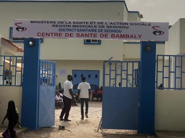 Bambaly: Le gouverneur de Sédhiou, Pape Demba Diallo inaugure un centre de santé de 350 millions FCfa, financé par Sadio Mané