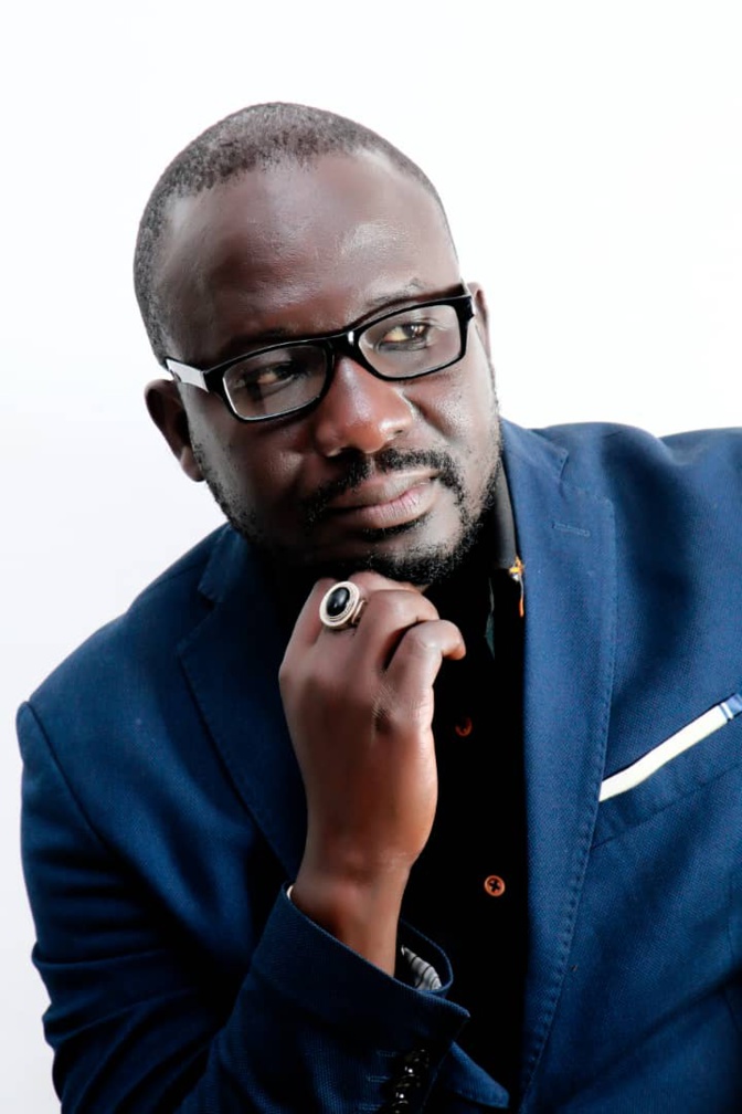 Medias-Edition: Le journaliste Mame Gor Ngom publie "Billets de salon’’