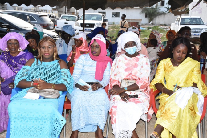 Cité Nouvel Horizon: Les populations satisfaites déjà des actes posés par Oumar GUEYE Cité Nouvel Horizon: Les populations satisfaites déjà des actes posés par Oumar GUEYE