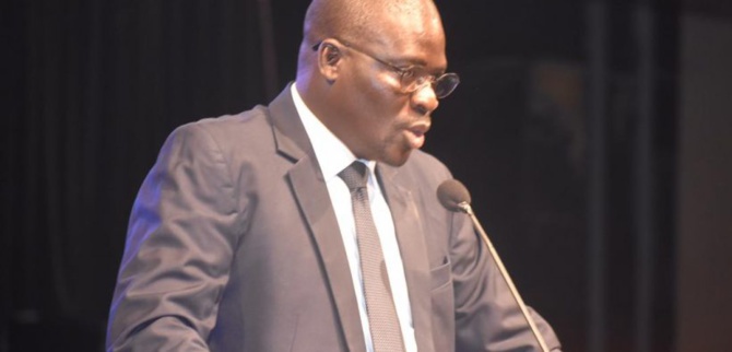 Me Bassirou Ngom aux étudiants de l’Ucad: « Cultivez la discipline, la ponctualité et la rigueur »