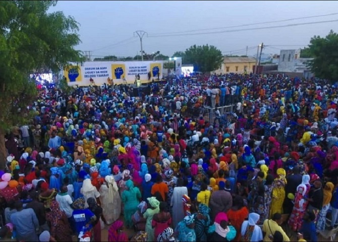 Gueum Sa Bopp à Mbacké : Bougane Gueye réussit le pari de la mobilisation et défie Macky Sall Gueum Sa Bopp à Mbacké : Bougane Gueye réussit le pari de la mobilisation et défie Macky Sall
