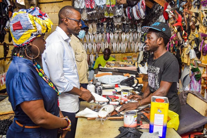 Soumbédioune et Médina: Ousmane Sonko et son staff en visite chez les artisans