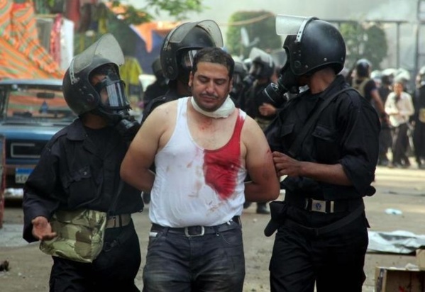 [Photos] Scènes d'horreur lors de la dispersion des manifestants pro-Morsi au Caire