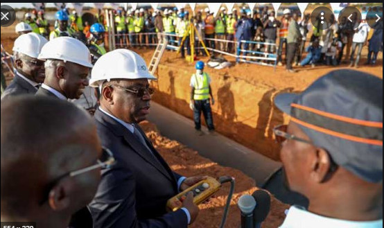 Suite à la série d’inaugurations: Macky Sall félicite certains de ses Ministres