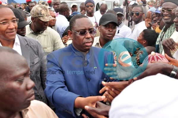 [Photos] Toutes les images de la visite du Président Macky Sall dans la banlieue