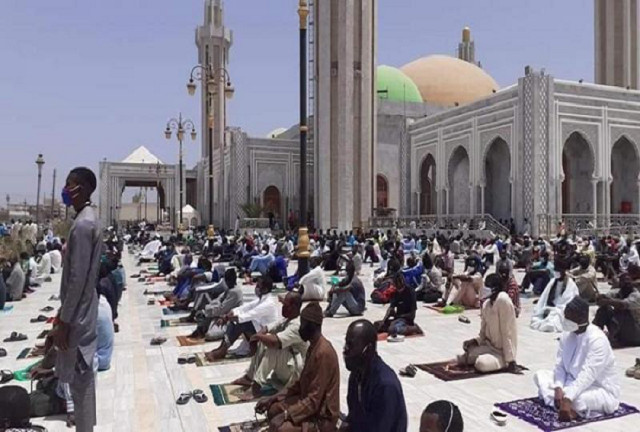 Religion: Serigne Mountakha recommande une journée de lecture collective du saint coran et de prières à Massalikul Jinaan, ce Lundi