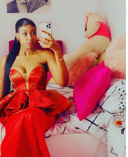 Tabaski: Tatira Sow enflamme le net avec ses jolies taille-basse (Photos) 