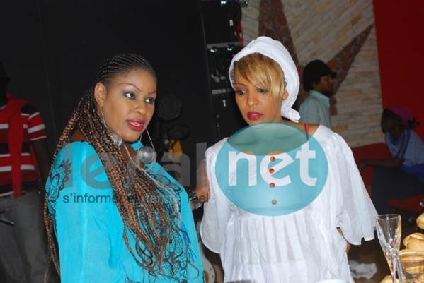 L'animatrice Keb's Thiam en pleine discussion avec Viviane Chidid