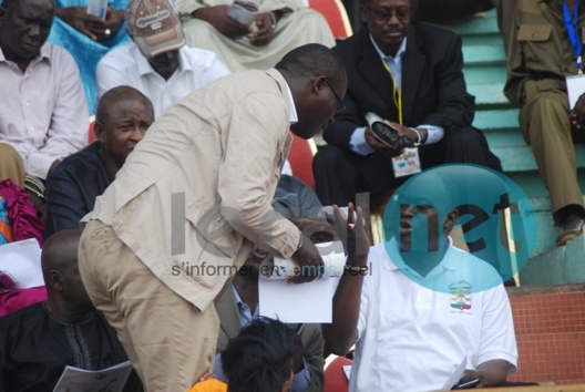 [Photos] Violente dispute entre Gaston Mbengue et Me El Hadji Diouf