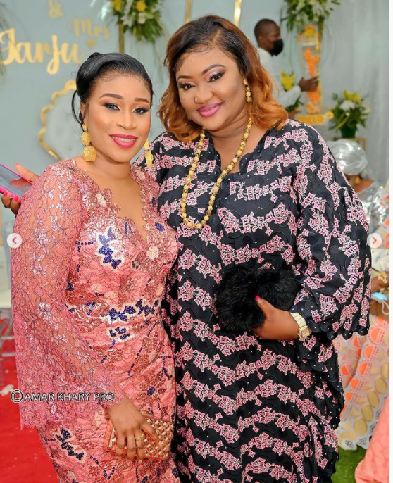 Tout ce que vous n'avez pas vu au mariage de Aïda Samb (Photos) Tout ce que vous n'avez pas vu au mariage de Aïda Samb (Photos)