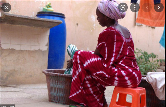 Vol: E. Diandy, femme de ménage vole 3 millions de FCfa de son employeur et...
