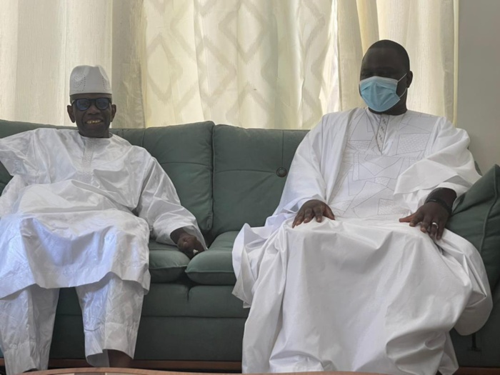 Yoff: Déthié Fall présente ses condoléances à la communauté layenne Yoff: Déthié Fall présente ses condoléances à la communauté layenne