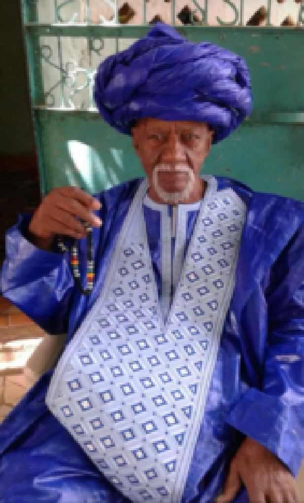 Hommage à mon Papa, l’érudit Patriarche au mythique turban, Chérif AbdoulKhadre Aïdara, s’en est allé. Par Ismael Aïdara