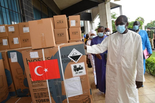 Réception du don de la Turquie : le discours de Diouf Sarr saluant l’élan de solidarité entre les 2 pays Réception du don de la Turquie : le discours de Diouf Sarr saluant l’élan de solidarité entre les 2 pays