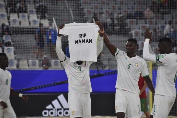 Coupe du monde Beach Soccer: Le Sénégal endeuillé, étrille le Portugal et se qualifie en quarts