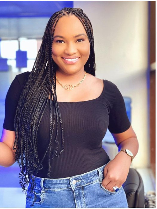 La journaliste Adama Anoucha Bâ au top de sa forme. Regardez! (Photos)