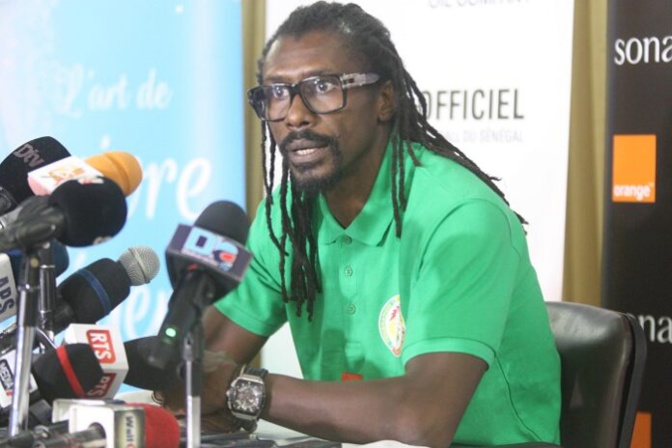 Eliminatoires Mondial 2022: Aliou Cissé convoque en renfort El Hadji Moutarou Baldé de Teungueth FC