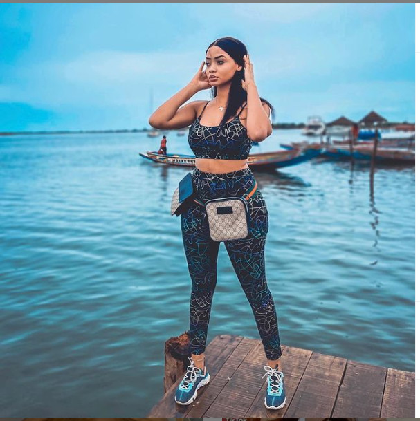 Miss Touré de la série "Mœurs" profite à fond de ses vacances aux Iles du Saloum (Photos) Miss Touré de la série "Mœurs" profite à fond de ses vacances aux Iles du Saloum (Photos)