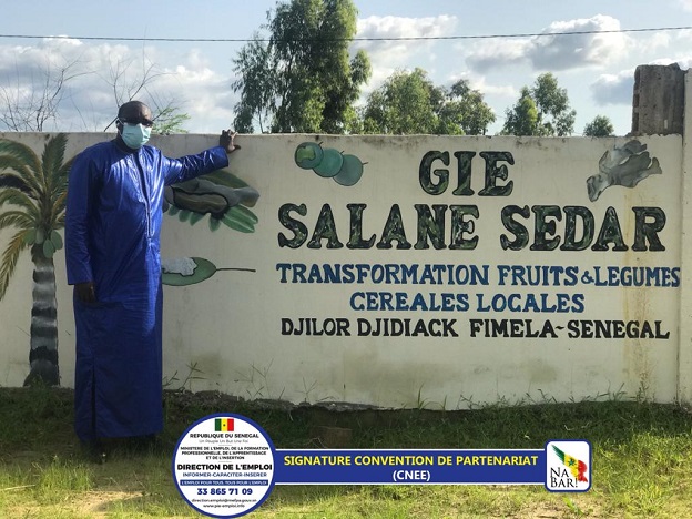 Visite et  signature de convention de partenariat à Djilor Djidiack , le royaume d’enfance du Président Senghor:  42 femmes et 18 jeunes recrutés