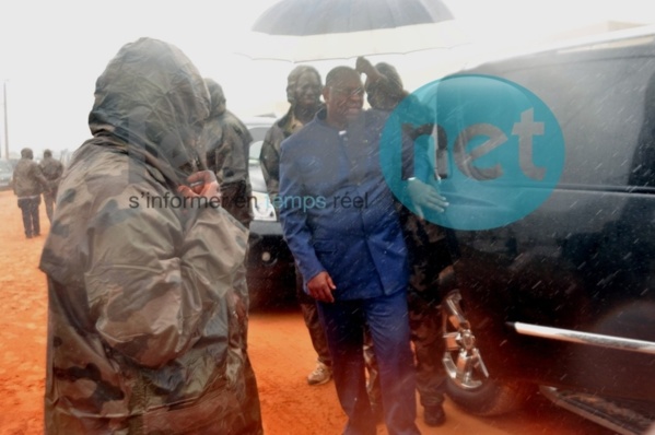 Pluies diluviennes à Dakar: Macky prend sa dose chez les gendarmes