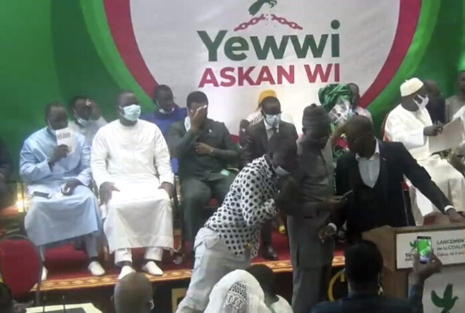 « Yewwi Askan Wi » vs « Benno Bokk Yakaar »: Deux poids, deux mesures