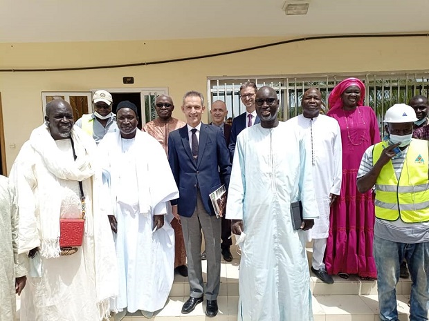 L'ambassadeur de la France à Touba : les images d’une visite impressionnante L'ambassadeur de la France à Touba : les images d’une visite impressionnante