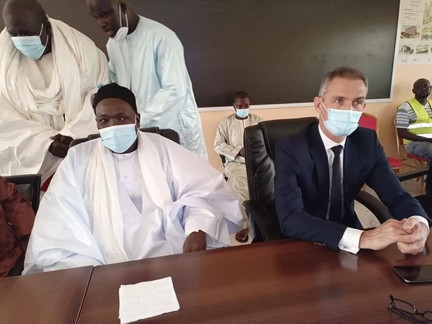 L'ambassadeur de la France à Touba : les images d’une visite impressionnante L'ambassadeur de la France à Touba : les images d’une visite impressionnante