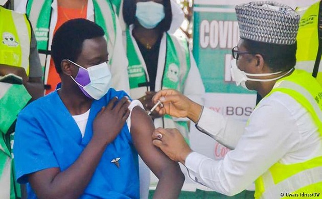Bonne nouvelle pour la campagne de vaccination contre le coronavirus : La ruée des  populations vers les centres continue