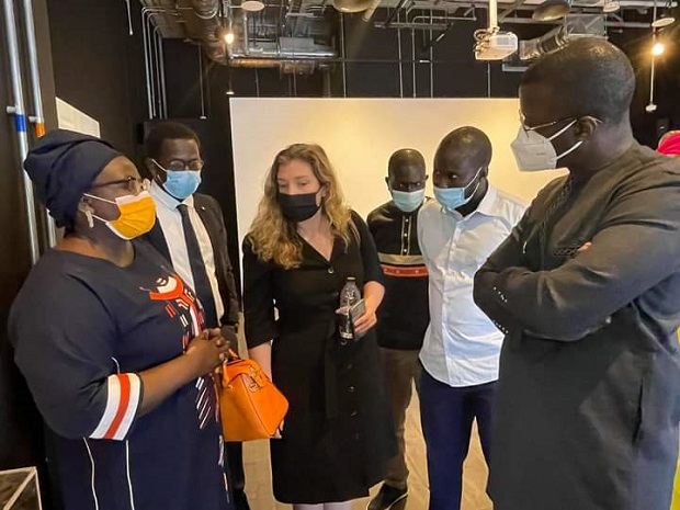 Expo Universelle de Dubaï 2020 : Mme Diatta , le Ministre du Commerce et des PME en visite préparatoire au pavillon Sénégal. Expo Universelle de Dubaï 2020 : Mme Diatta , le Ministre du Commerce et des PME en visite préparatoire au pavillon Sénégal.