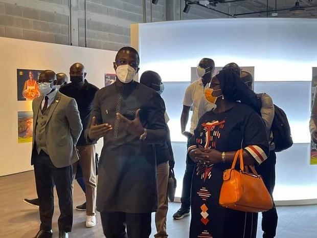 Expo Universelle de Dubaï 2020 : Mme Diatta , le Ministre du Commerce et des PME en visite préparatoire au pavillon Sénégal.