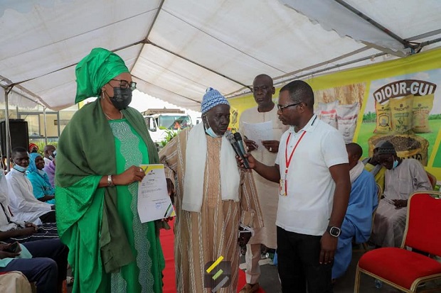 Responsabilité sociétale : la SEDIMA renforce les lieux de cultes et familles démunies Responsabilité sociétale : la SEDIMA renforce les lieux de cultes et familles démunies