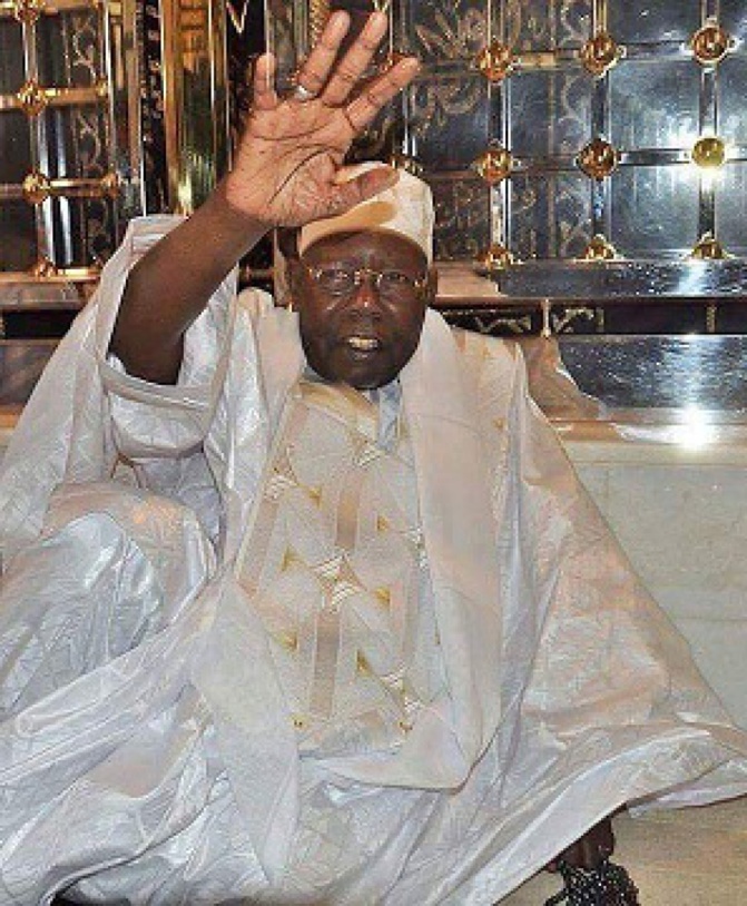 Serigne Abdoul Aziz Sy Al Amine, l'Irremplaçable. (Par Mouhamadou Mounirou SY)