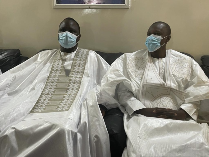 En images: L'arrivée de la Grande Coalition YAW à Touba En images: L'arrivée de la Grande Coalition YAW à Touba