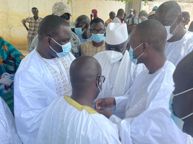 En images: L'arrivée de la Grande Coalition YAW à Touba En images: L'arrivée de la Grande Coalition YAW à Touba