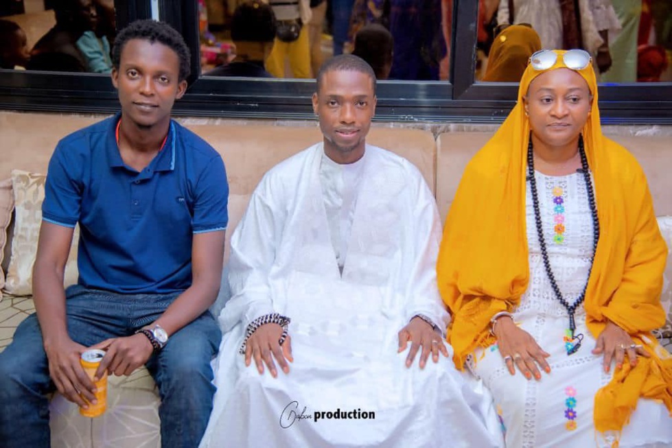 Visite de courtoisie de la délégation du Gfm à Touba: Birane Ndour et Cie chez Sokhna Balli Mountakha (Photos)
