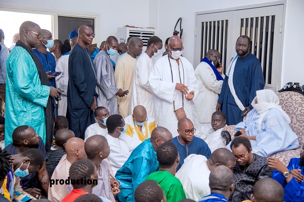 Magal de Touba: Cheikh Alassane Sène chez le Khalife général des Mourides