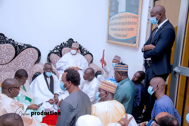 Magal de Touba: Cheikh Alassane Sène chez le Khalife général des Mourides