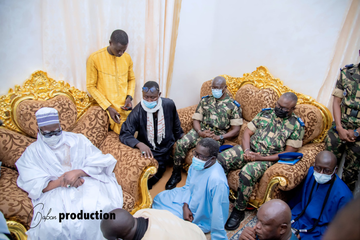 Photos / Magal Touba 2021: Visite de la délégation du Général Moussa Fall auprès du Khalife général Serigne Mountakha