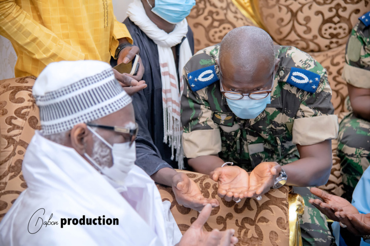 Photos / Magal Touba 2021: Visite de la délégation du Général Moussa Fall auprès du Khalife général Serigne Mountakha