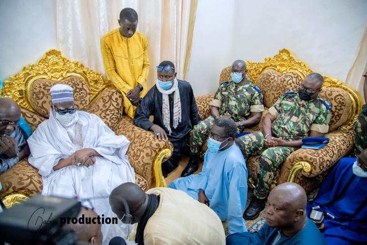 Photos / Magal Touba 2021: Visite de la délégation du Général Moussa Fall auprès du Khalife général Serigne Mountakha