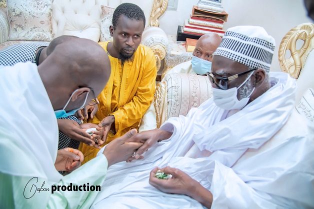 Magal de Touba 2021: La Dahira Mafàtihoul Bichri de la Diaspora reçue par Serigne Mountakha