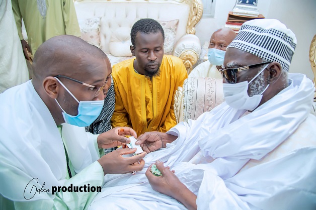 Magal de Touba 2021: La Dahira Mafàtihoul Bichri de la Diaspora reçue par Serigne Mountakha